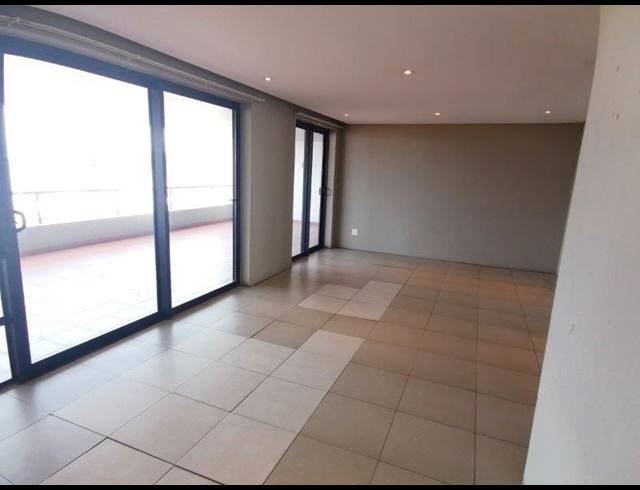 3 BEDROOM APARTMENT TO LET IN POINT WATERFRONT